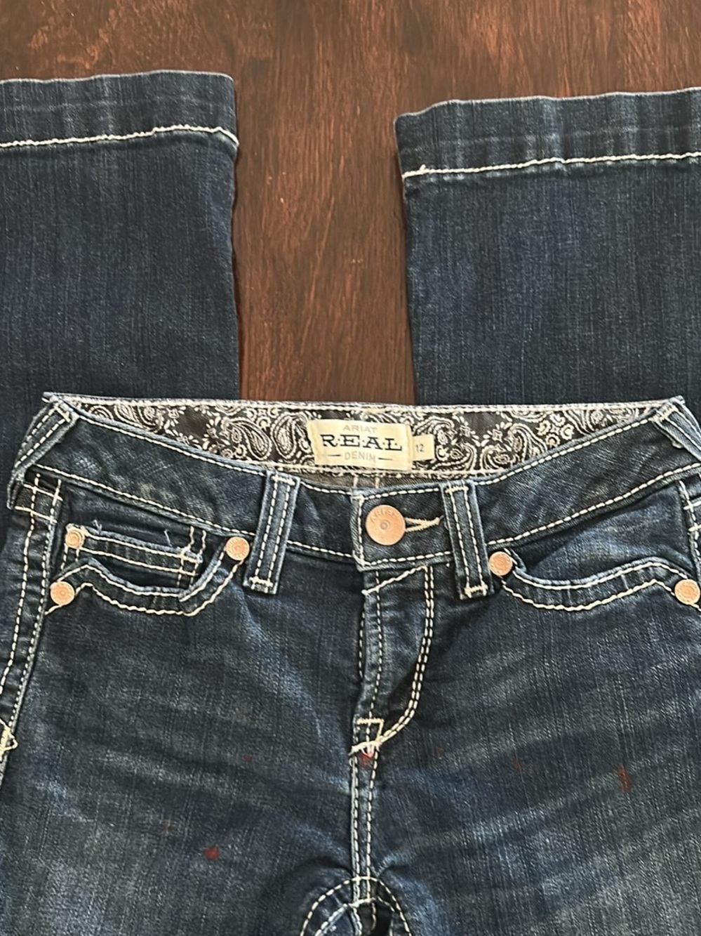 Ariat Kids Dark Blue Denim Jeans with White Topstitching - Picture 2 of 4